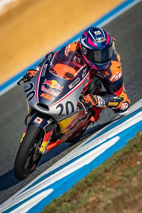 Fynn Kratochwil beim Round 1 in Circuito de Jerez - Angel Nieto, Spanien